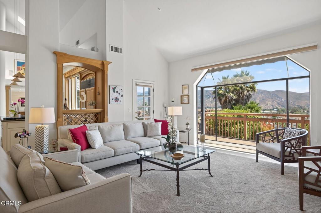 535 Ridgecrest Drive Santa Paula, CA 93060 - Photo 17 of 73