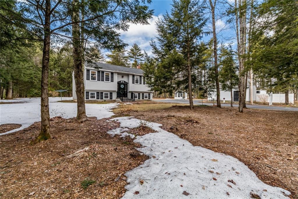 960 Pequawket Trail Standish, ME 04085 - Photo 3 of 35 Photo