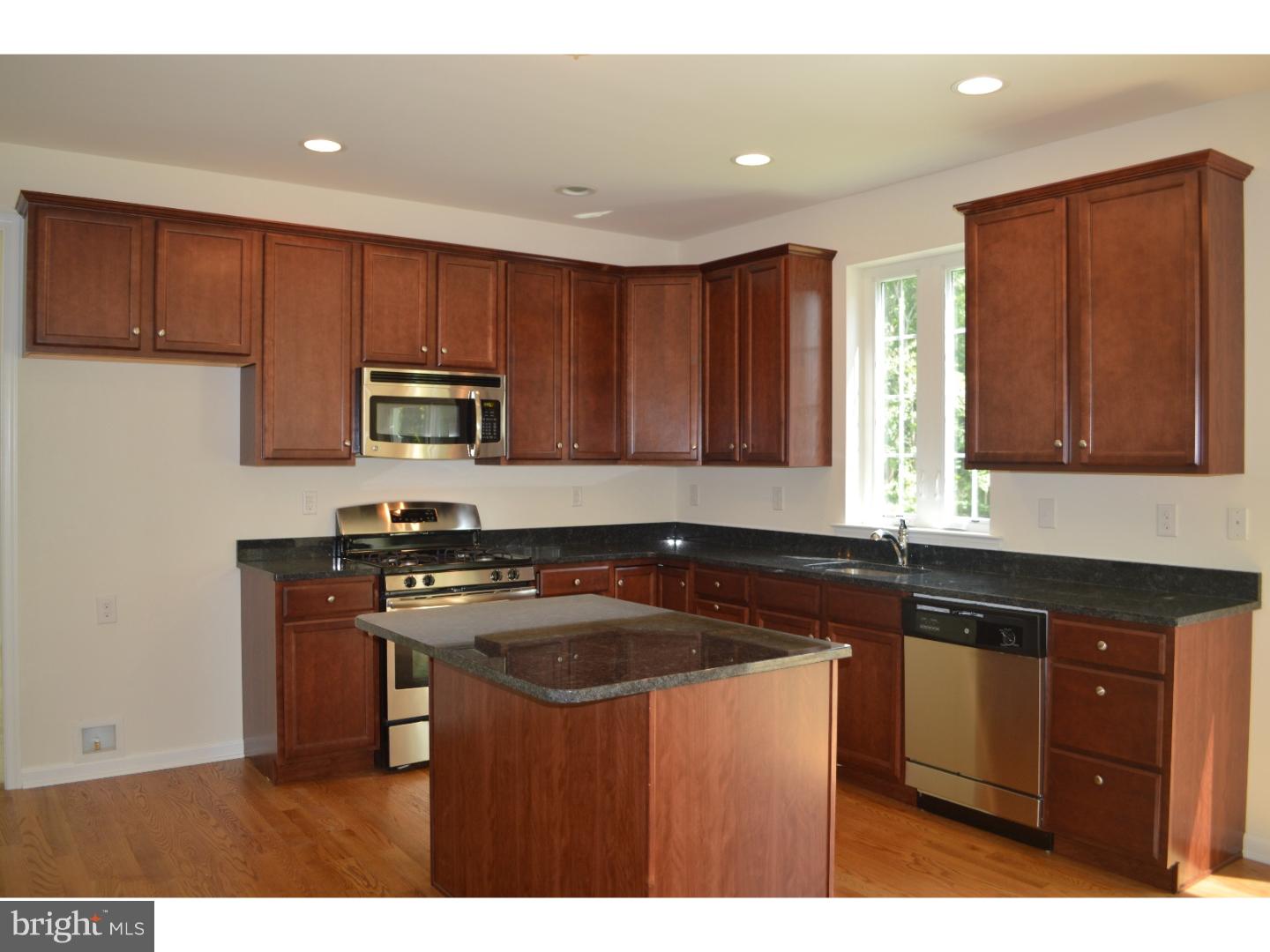 10 Sheridan Road Doylestown, PA 18901 - Photo 8 of 22 Gallery Image 8