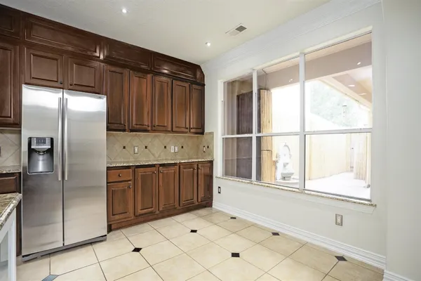 $3,400 | 2043 Palm Forest Lane, Houston, TX 77077