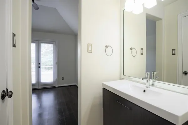 $3,400 | 2043 Palm Forest Lane, Houston, TX 77077