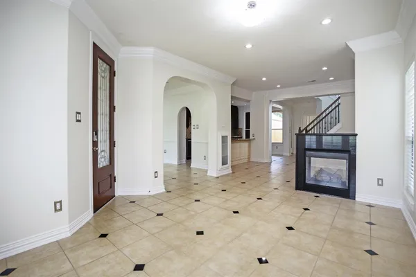 $3,400 | 2043 Palm Forest Lane, Houston, TX 77077