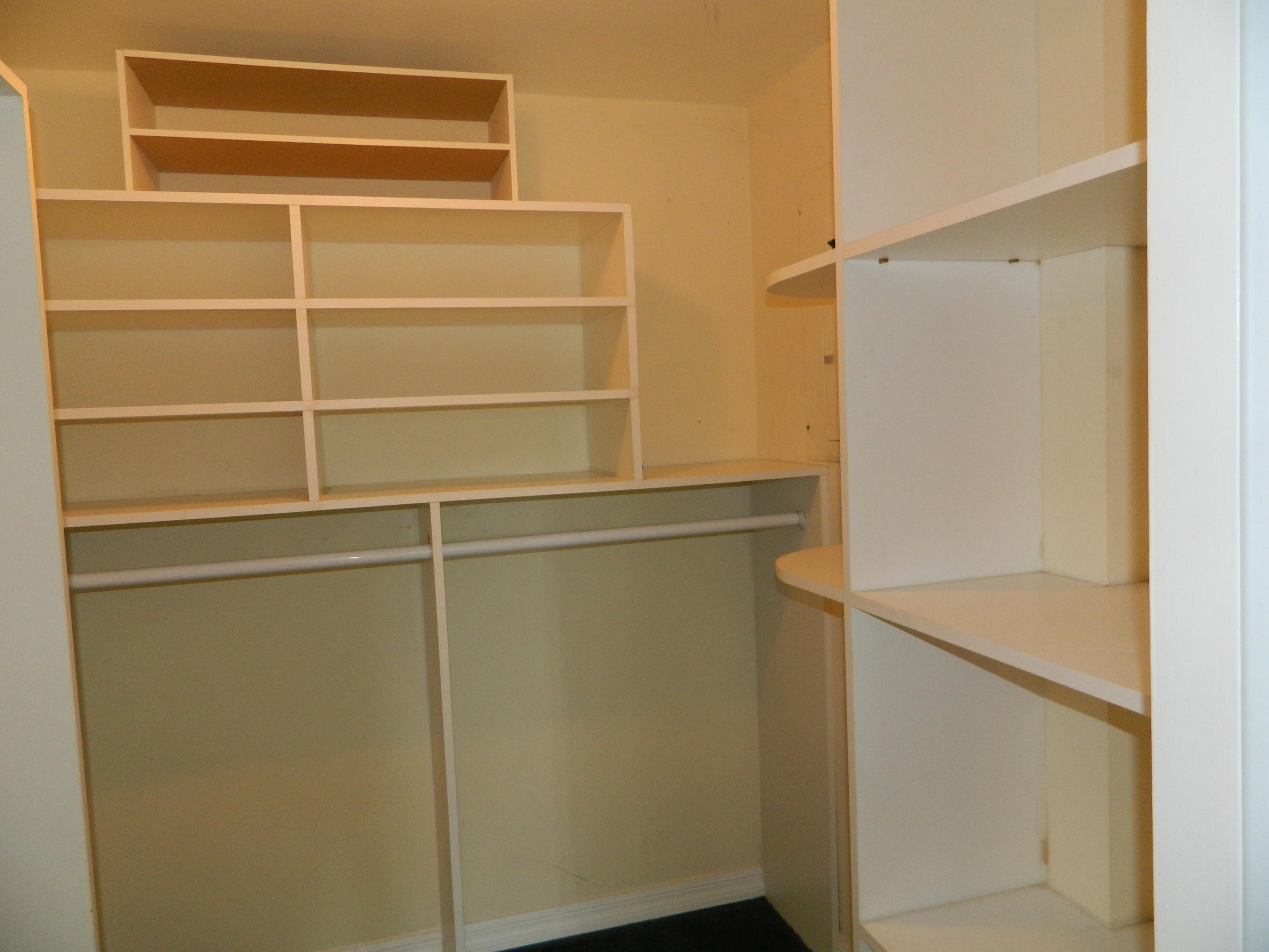 6070 Wolfe Street Jupiter, FL 33458 - Photo 7 of 11 Master Closet