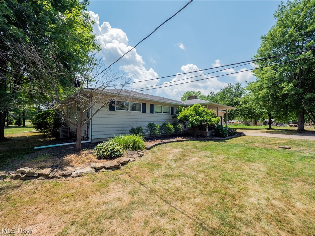 36477 Kinzel Road Avon, OH 44011 - Photo 4 of 34