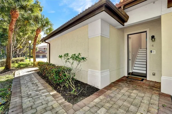 $2,500 | 1338 Corso Palermo Court, Unit 2404, Naples, FL 34105