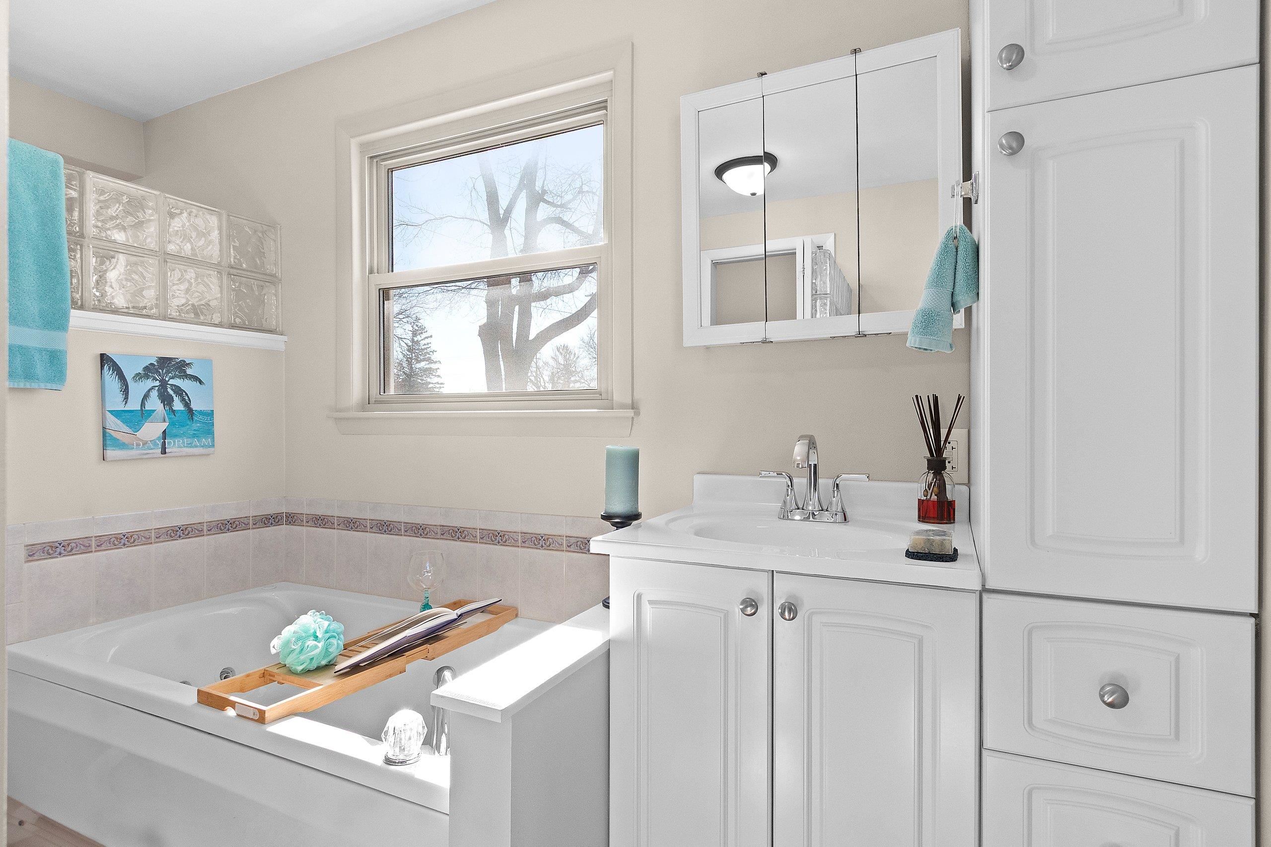 2105 North Ballard Road Appleton, WI 54911 - Photo 18 of 38