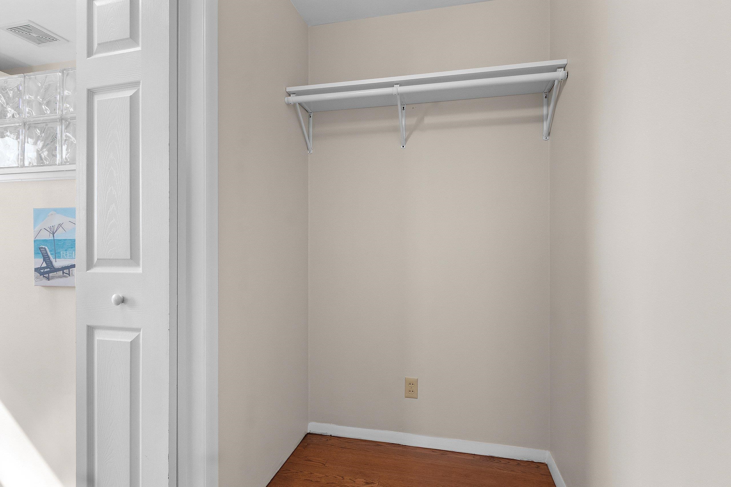 2105 North Ballard Road Appleton, WI 54911 - Photo 19 of 38