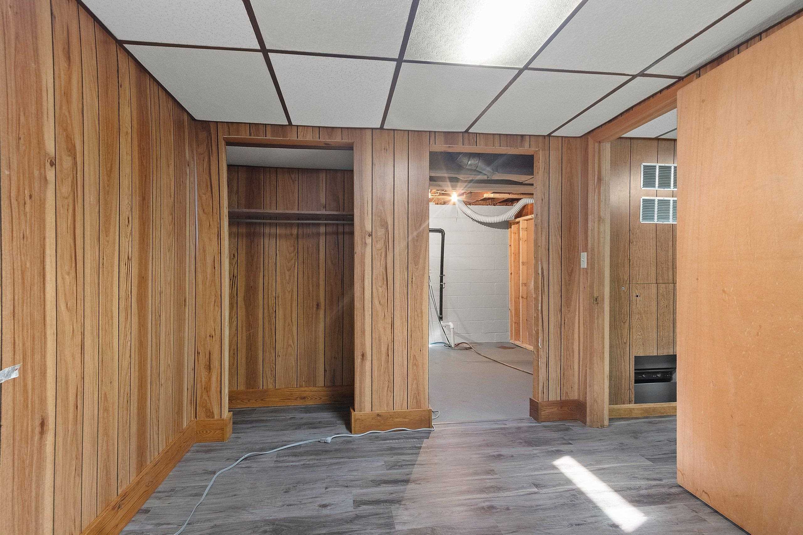 2105 North Ballard Road Appleton, WI 54911 - Photo 23 of 38