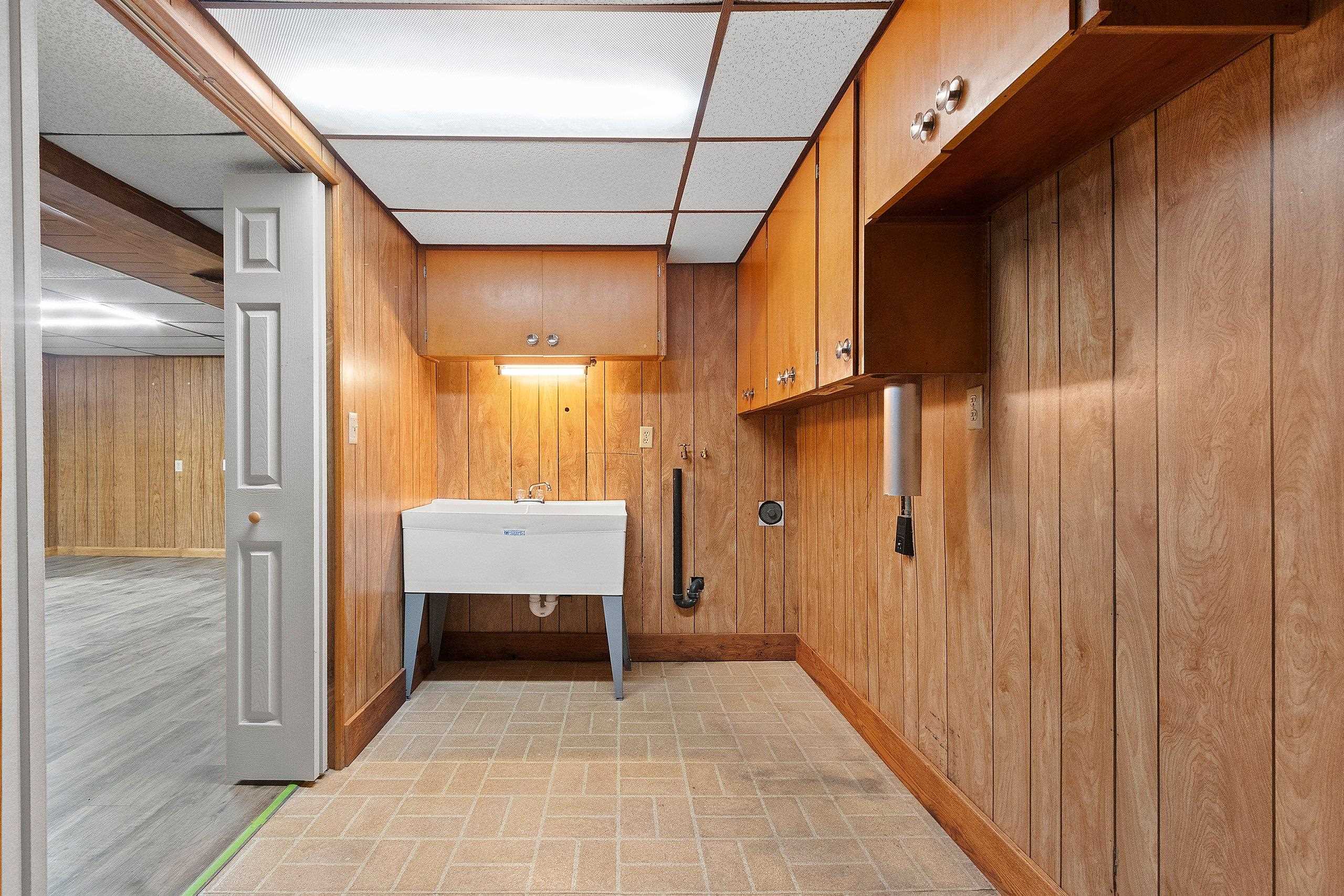 2105 North Ballard Road Appleton, WI 54911 - Photo 25 of 38