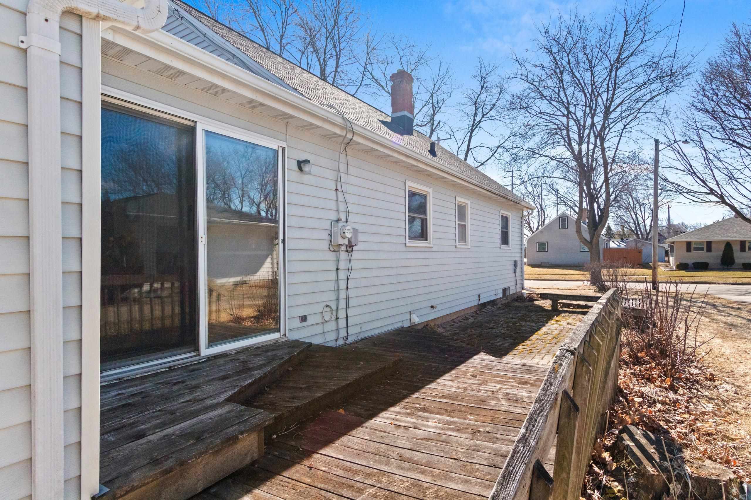 2105 North Ballard Road Appleton, WI 54911 - Photo 37 of 38