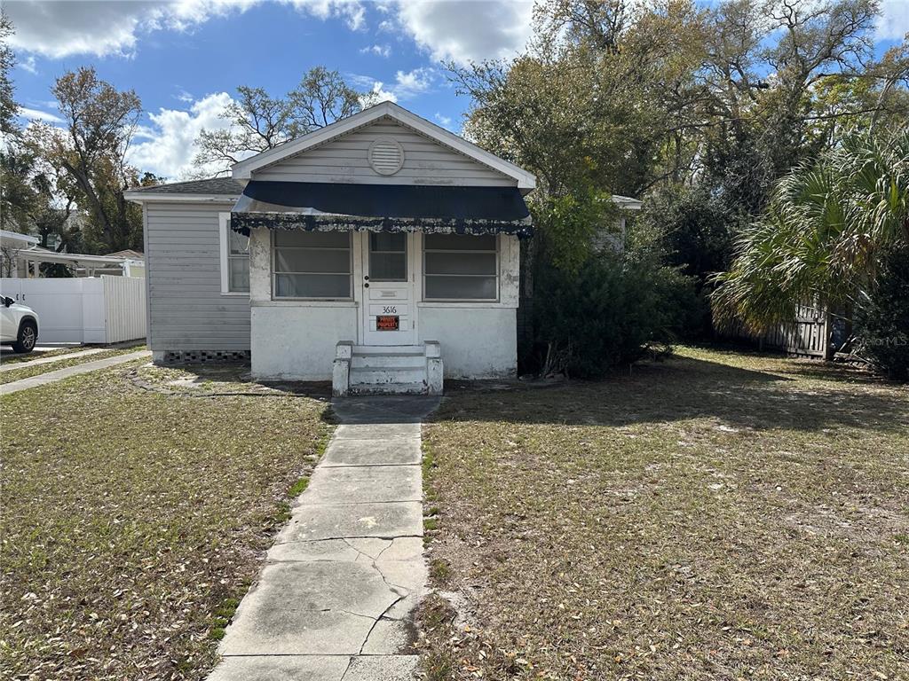 3616 West Azeele Street Tampa, FL 33609 - Photo 2 of 8 Gallery Image 2