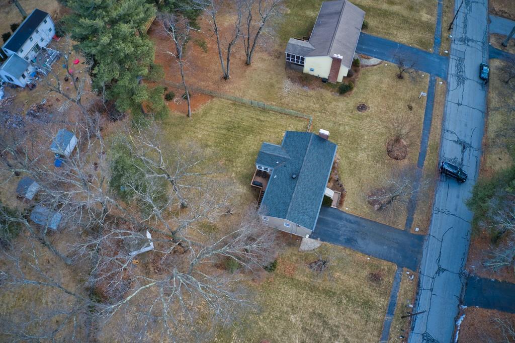 34 Thoreau Road Northborough, MA 01532 - Photo 17 of 32 Gallery Image 17