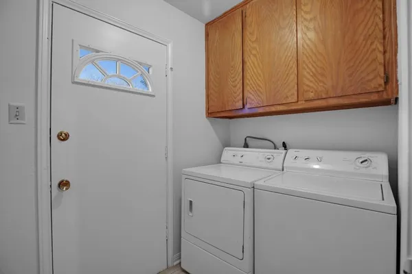 $2,200 | 9427 Braeburn Glen Street, Austin, TX 78729