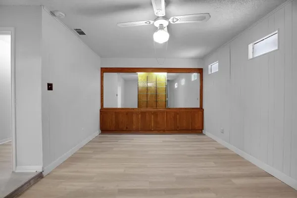 $2,200 | 9427 Braeburn Glen Street, Austin, TX 78729