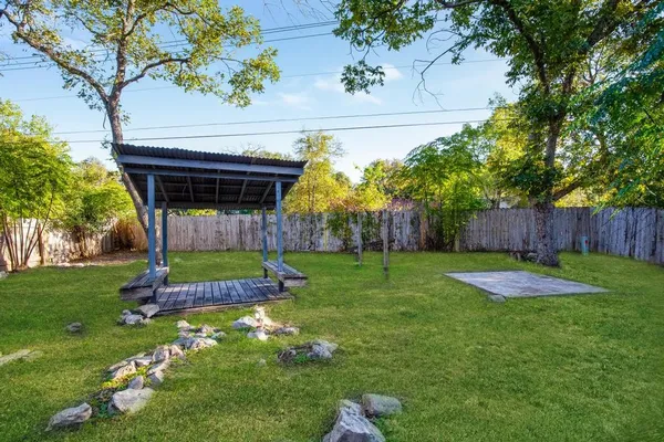 $2,200 | 9427 Braeburn Glen Street, Austin, TX 78729