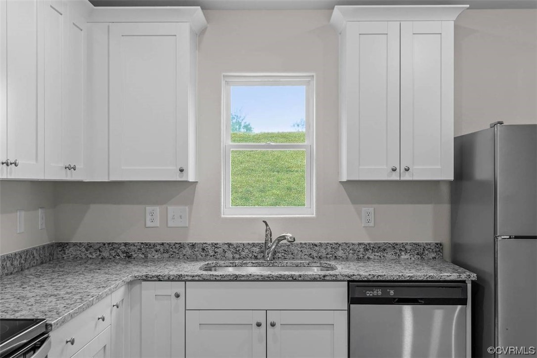 17232 George Ruffin Road Bowling Green, VA 22427 - Photo 4 of 9 Gallery Image 4