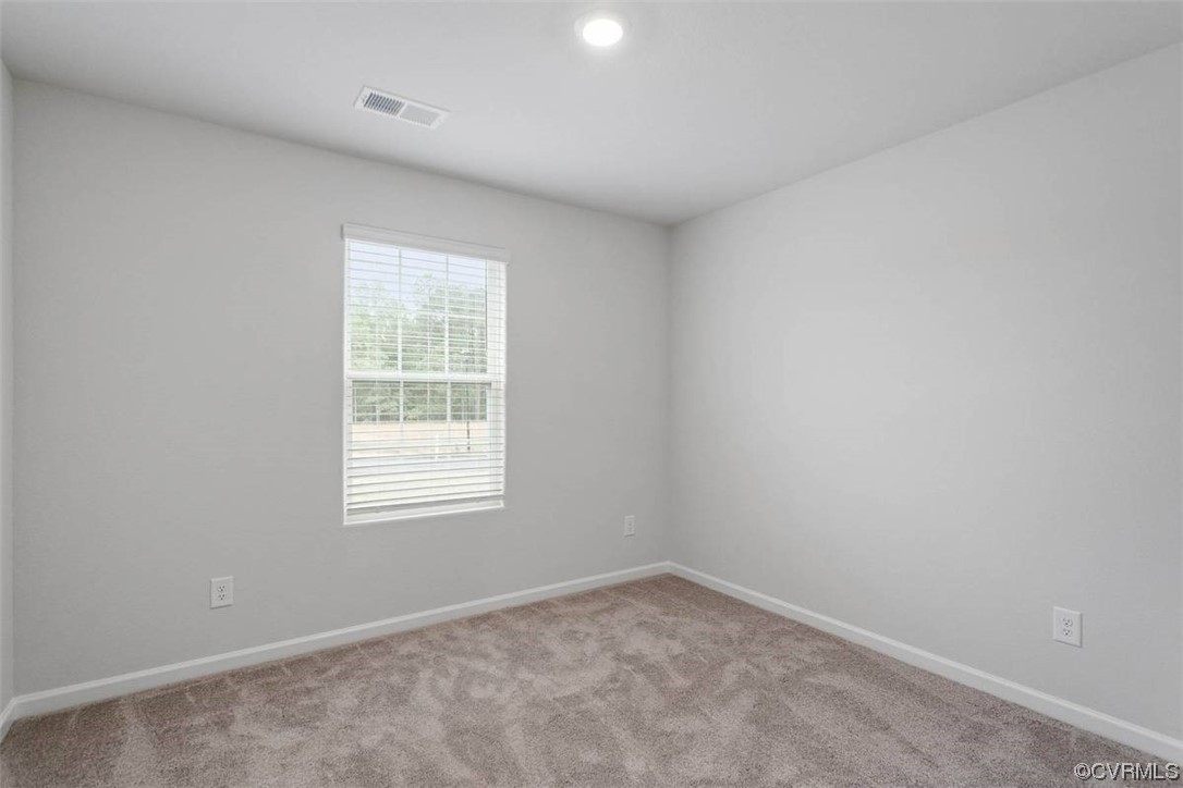 17232 George Ruffin Road Bowling Green, VA 22427 - Photo 8 of 9 Gallery Image 8