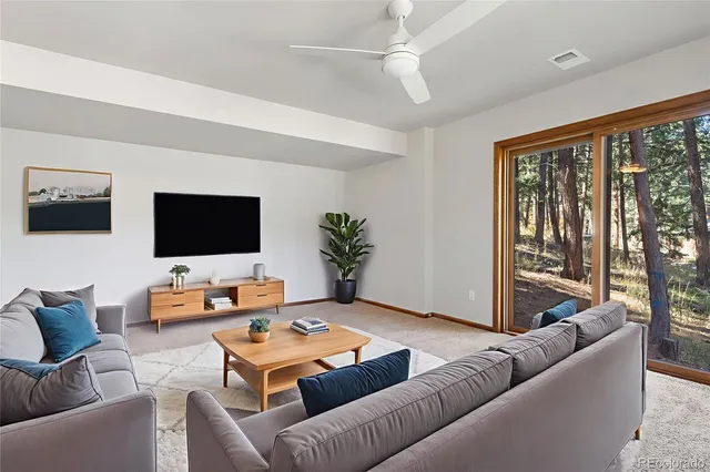 a picture of a floor plan