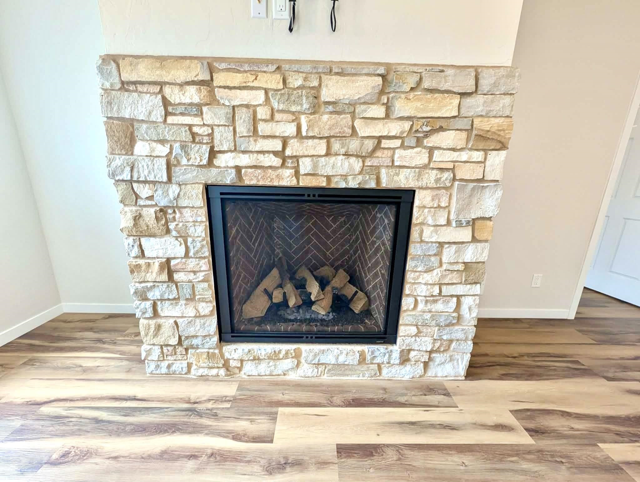 602 East Madison Avenue, Unit 35 Milton, WI 53563 - Photo 12 of 40