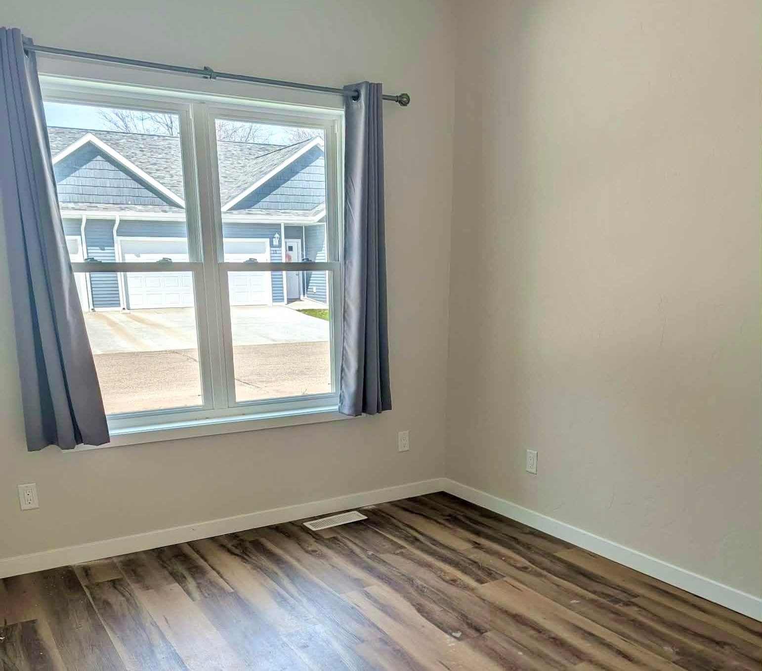 602 East Madison Avenue, Unit 35 Milton, WI 53563 - Photo 19 of 40