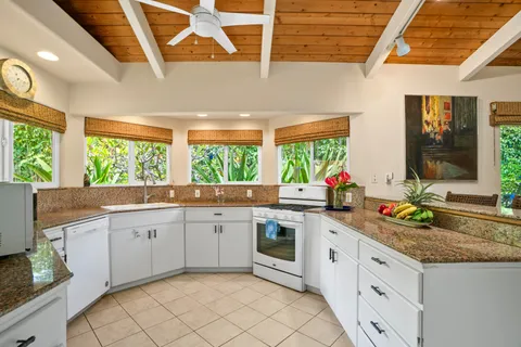 $2,195,000 | 4254 Waileia Place, Princeville, HI 96722