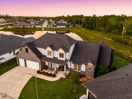 $875,000 | 3206 Whispering Pecans Drive, Fulshear, TX 77441