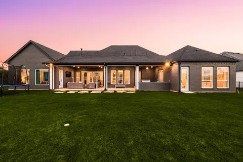 $875,000 | 3206 Whispering Pecans Drive, Fulshear, TX 77441