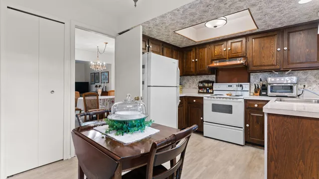 $340,000 | 3320 Alpine Drive, Ann Arbor, MI 48108