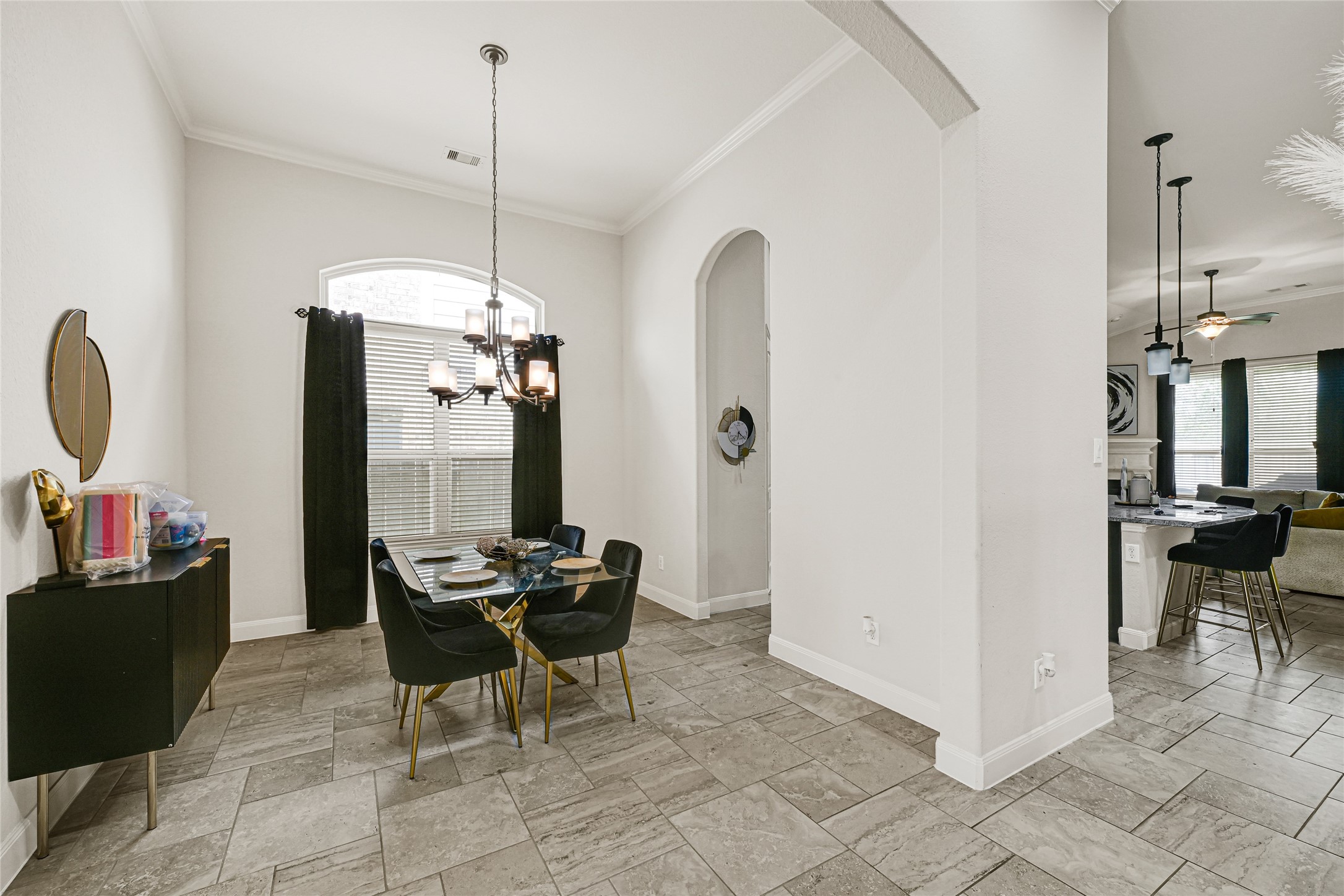 4723 Abercorn Street Rosharon, TX 77583 - Photo 7 of 17