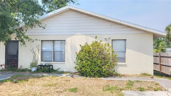 $1,195 | 3533 Bahia Vista Street, Sarasota, FL 34239