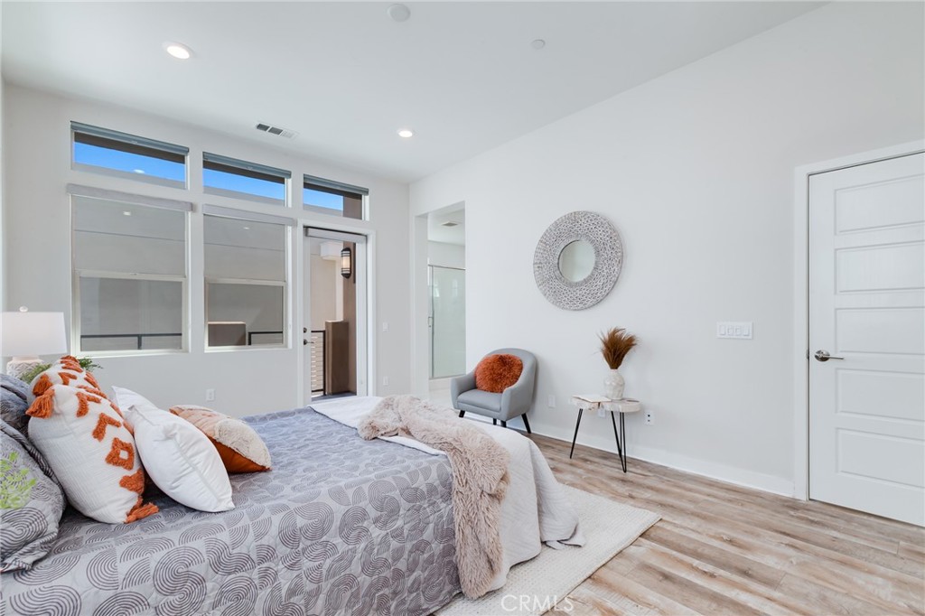 800 Beacon Irvine, CA 92618 - Photo 22 of 49 a bedroom with bed and window