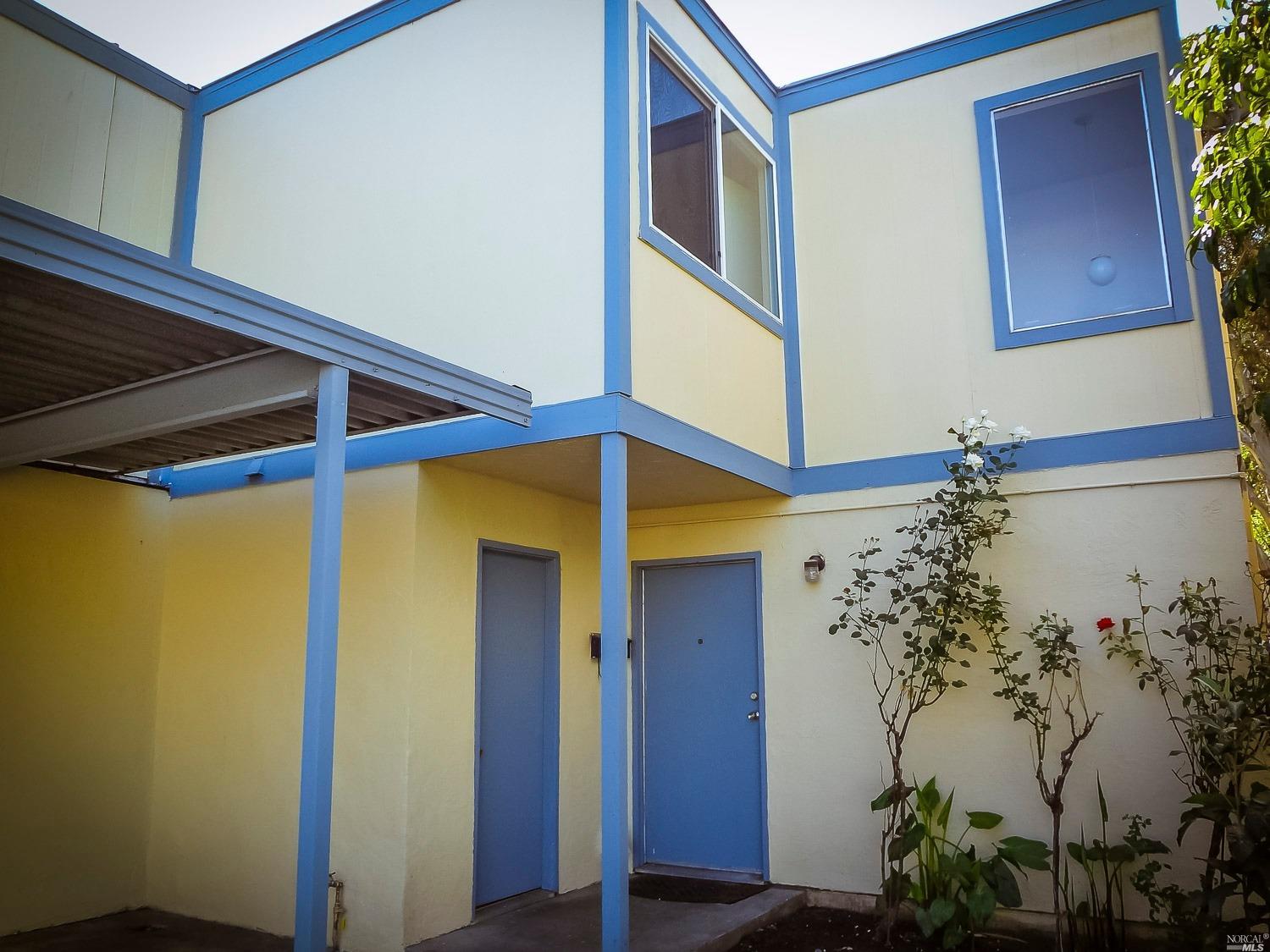 727 Simpson Place Santa Rosa, CA 95401 - Photo 1 of 1 Gallery Image 1