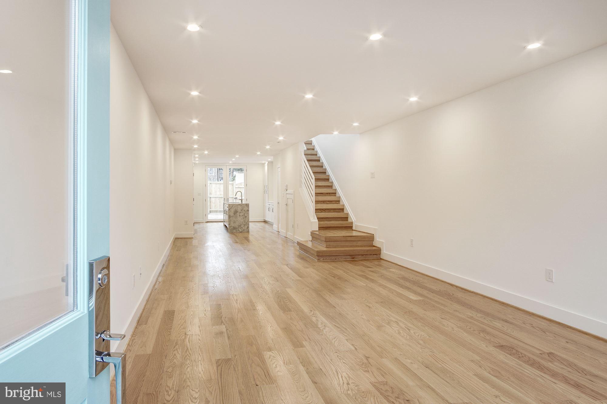 320 A Street Northeast Washington, DC 20002 - Photo 12 of 35