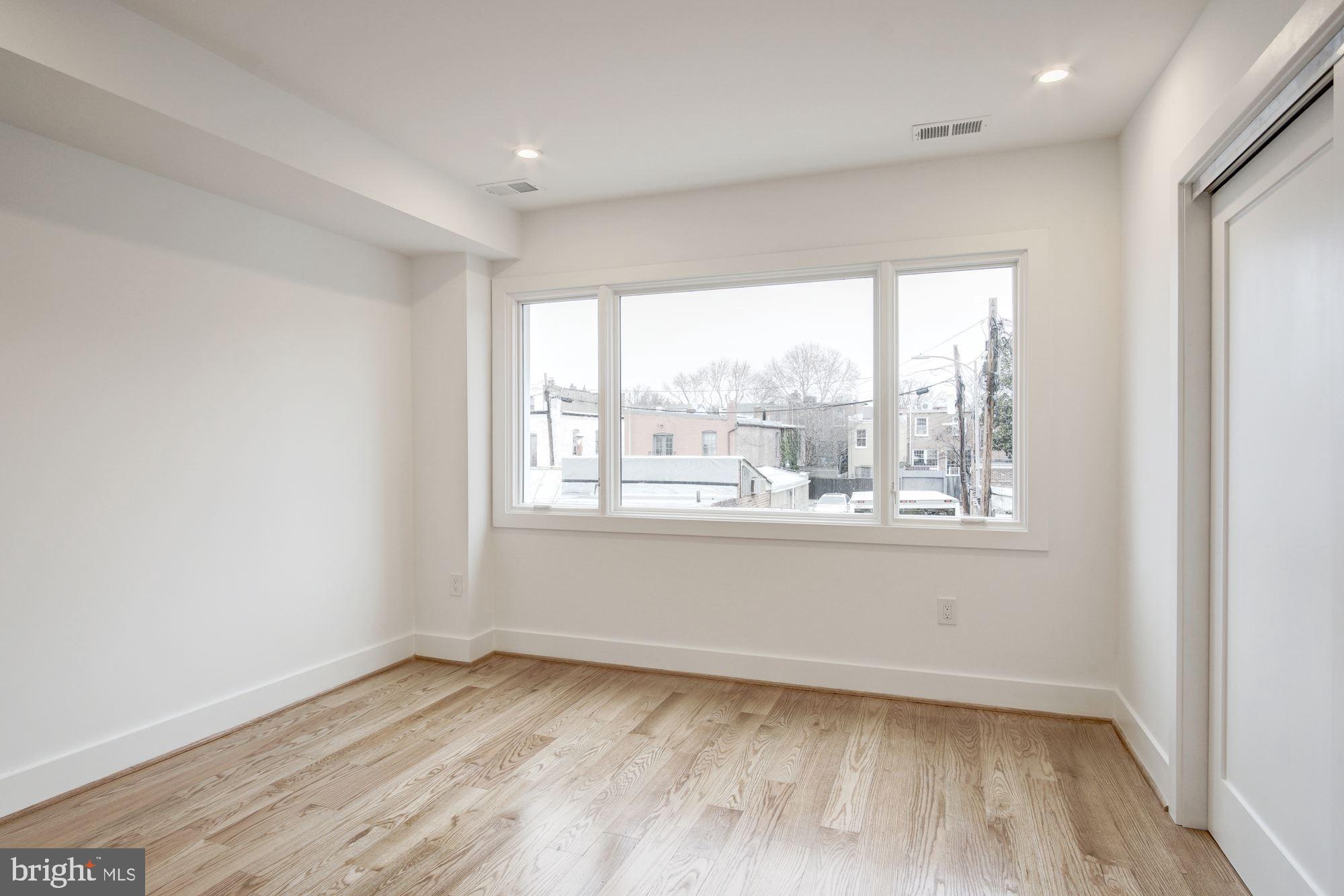 320 A Street Northeast Washington, DC 20002 - Photo 16 of 35