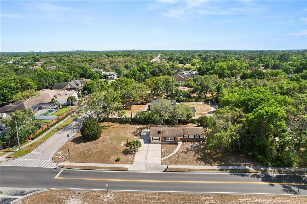 4070 McNeil Road Apopka, FL 32703 - Photo 2 of 28 a view of a terrace