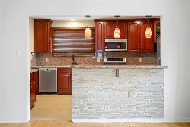 $1,430,000 | 520 North Howard Street, Glendale, CA 91206