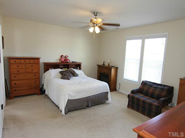 3966 Patriot Ridge Court Raleigh, NC 27610 - Photo 7 of 13