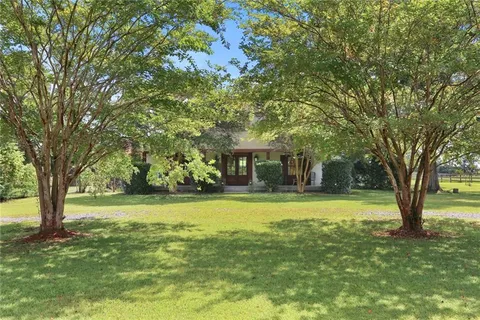 $695,000 | 81439 Jim Sharp Road, Covington, LA 70435