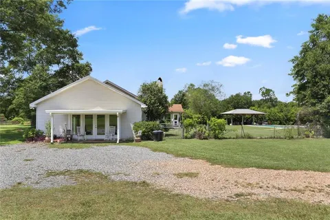 $695,000 | 81439 Jim Sharp Road, Covington, LA 70435