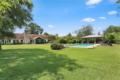 $695,000 | 81439 Jim Sharp Road, Covington, LA 70435