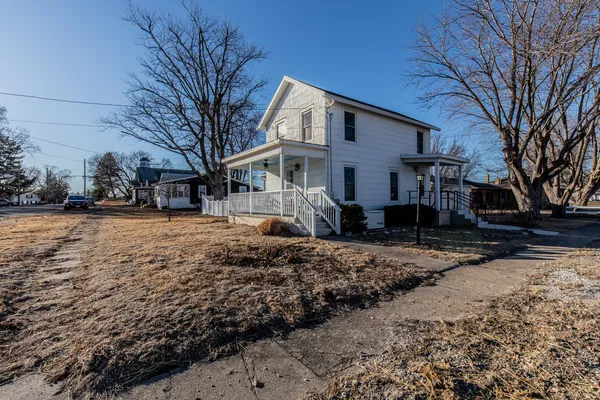 $175,000 | 220 2nd Street, Wyanet, IL 61379