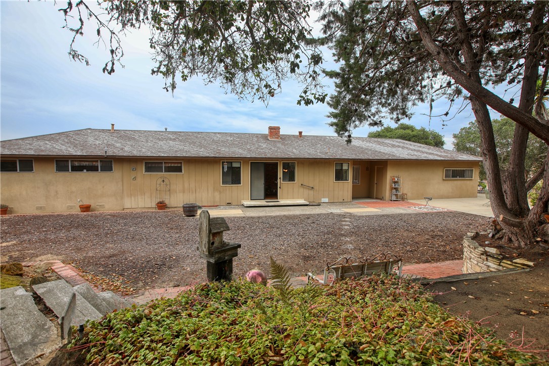910 North 12th Street Grover Beach, CA 93433 - Photo 33 of 57