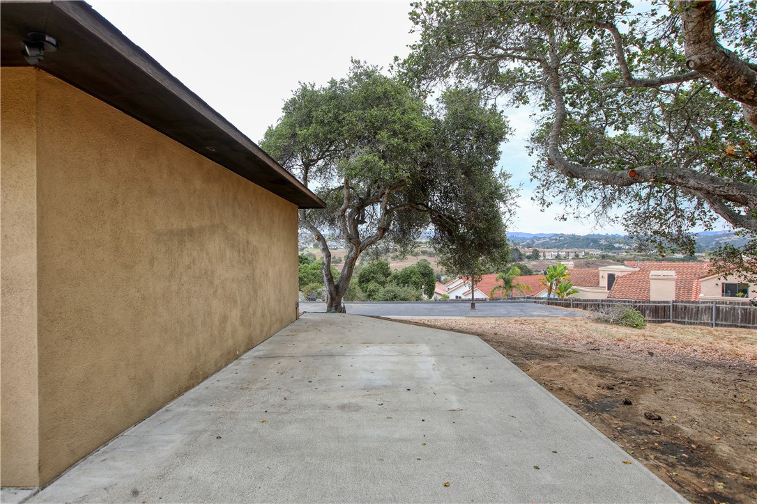 910 North 12th Street Grover Beach, CA 93433 - Photo 38 of 57