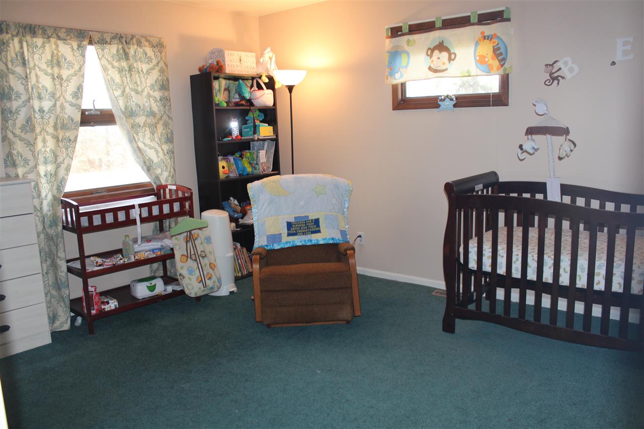 7360 South Vroman Road Shepherd, MI 48883 - Photo 14 of 26 1828837-13.JPG