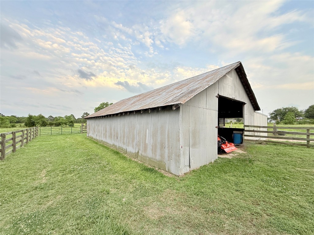 20510 Kickapoo Road Waller, TX 77484 - Photo 25 of 39