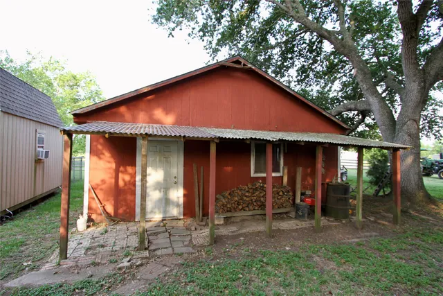 $1,691,652 | 20510 Kickapoo Road, Waller, TX 77484