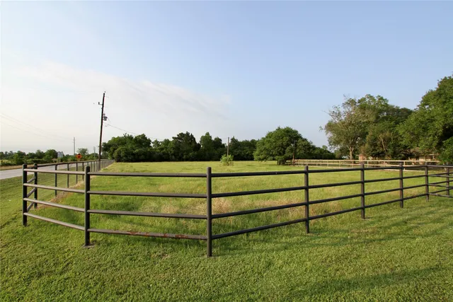 $1,691,652 | 20510 Kickapoo Road, Waller, TX 77484