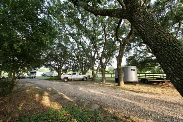 $1,691,652 | 20510 Kickapoo Road, Waller, TX 77484