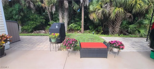 a view of outdoor space yard and patio