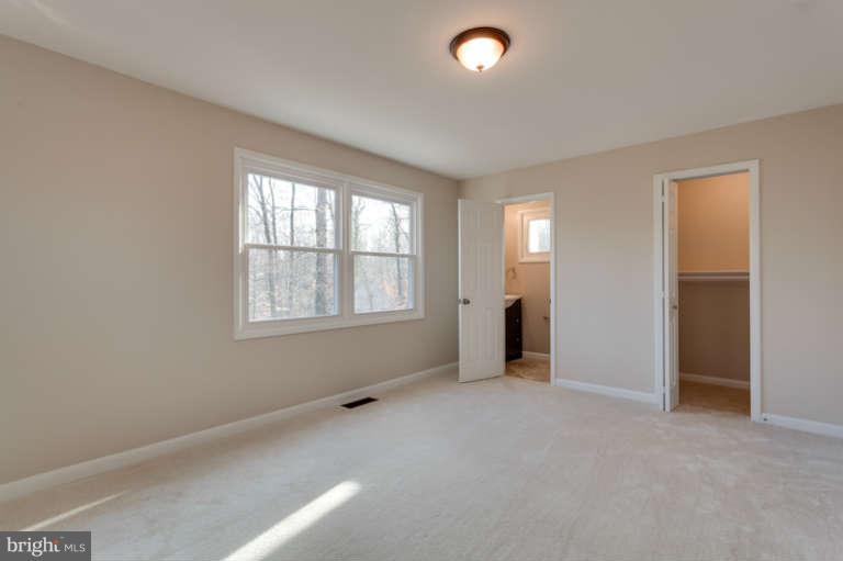7613 Locust Lane Fort Washington, MD 20744 - Photo 11 of 26 Bedroom (Master)